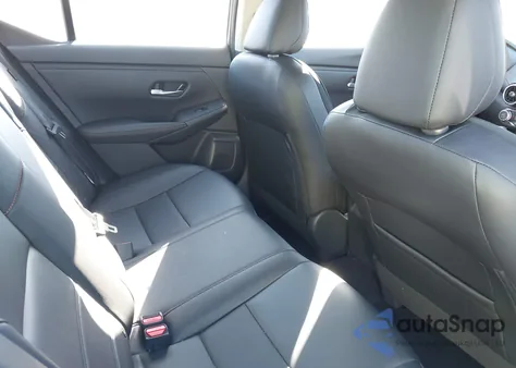 2025 Nissan Sentra Sr z USA, uszkodzony, nr VIN 3N1AB8DV6SY349145